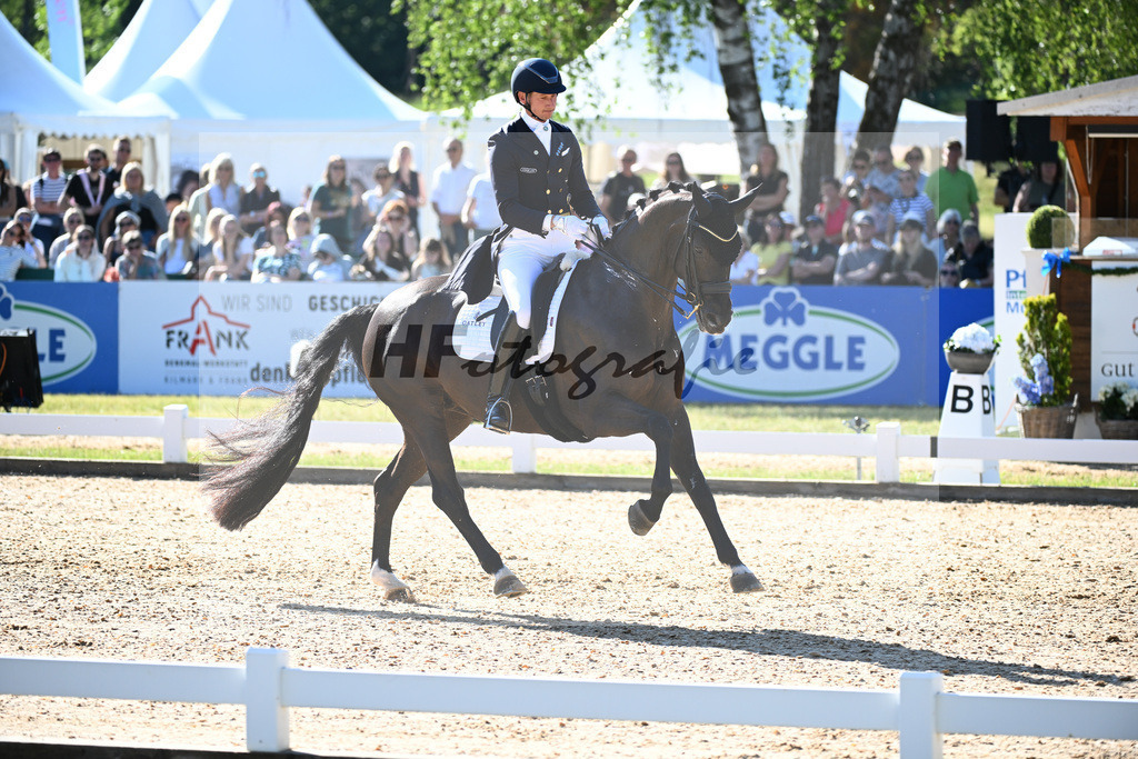 Kittel_Dantes Herzchen_11253932 | hf-fotografie - Realisiert mit Pictrs.com