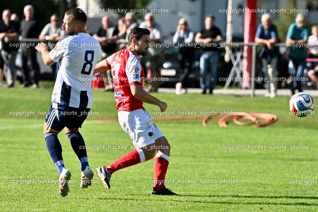 ATUS Nötsch vs. FC Dölsach | #8 Silvio Mandl FC Dölsach, #31 Jernej Schwarzmann ATUS Nötsch, ATUS Nötsch vs. FC Dölsach, ATUS Nötsch vs. FC Dölsach am 23.08.2026 in Nötsch (Sportplatz Nötsch), Austria, (Photo by Bernd Stefan)