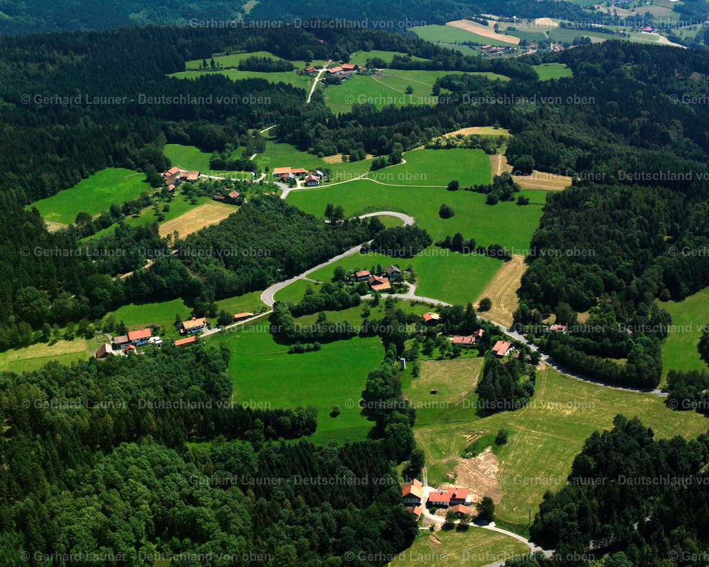 2519632 | Niederhofen, Neukirchen