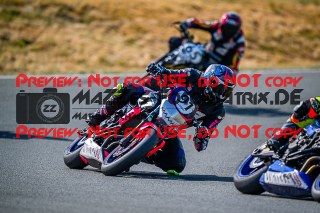 MaZZes_FotoMatrix_220724_5403 | TWIN