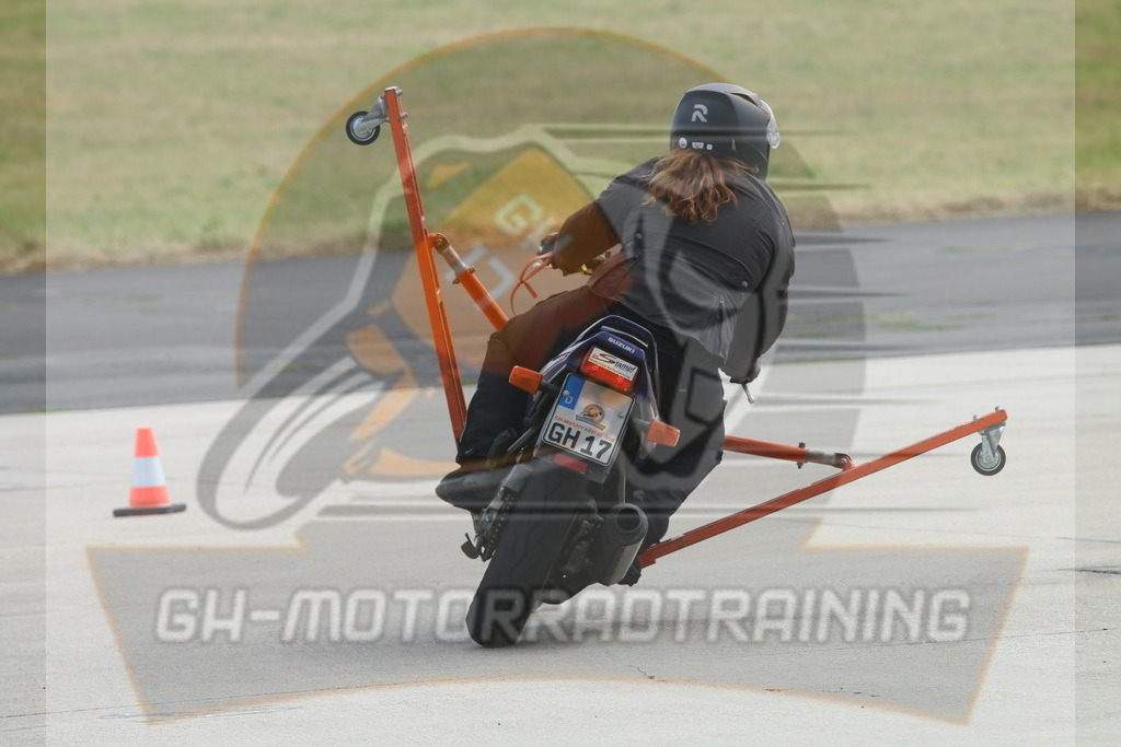 IMG_3476 | gh-motorradtraining-foto.de - Realisiert mit Pictrs.com