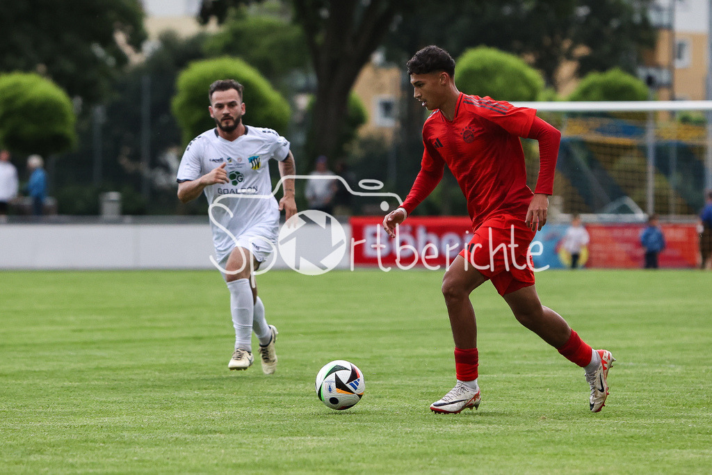 SSV Dillingen - FC Bayern Amateure | am Ball Yousef QASHI (FCB #17)