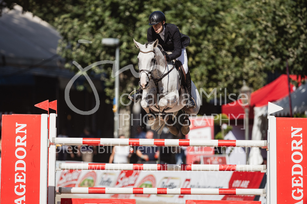 230910_OWLCh_GroßerPreis-653 | Deine schönsten Turniermomente als professionelle Fotos! Entdecke hochwertige Pferdesport-Fotografie im Online-Shop. Jetzt Fotos finden & bestellen!