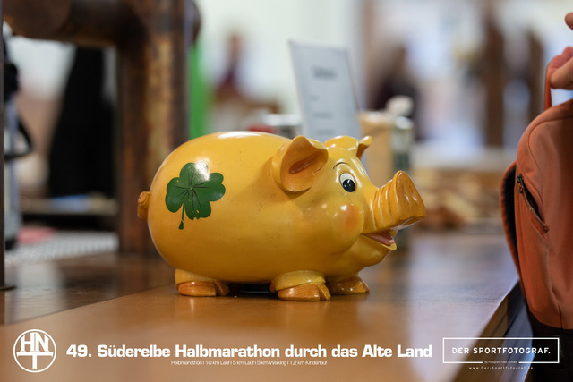 Süderelbe Halbmarathon 2025 I 09.11.2025 I Fotograf_DerSportfotograf.I 00024 | Der Sportfotograf. - Realisiert mit Pictrs.com