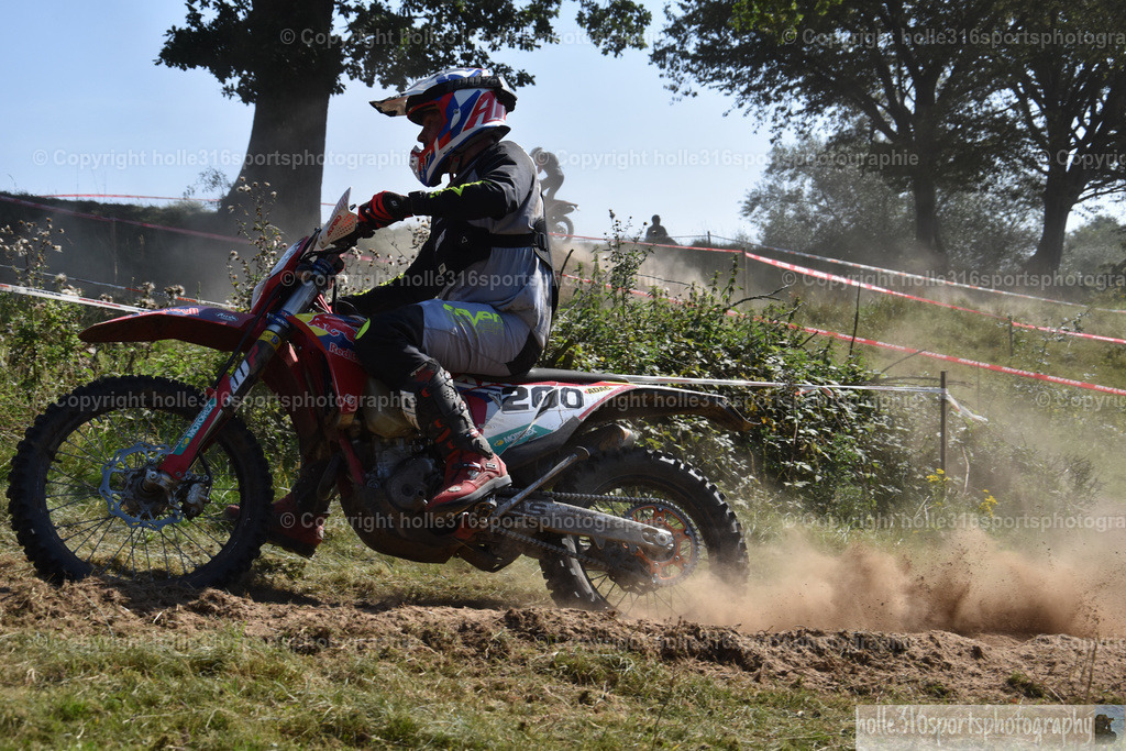 DSC_0132 | Sportfotografie , Motorsport, Motoross, Reitsport, Mointainbike, Enduro,
Landschaft , Outdoor, Eventfotografie, Landschaft, Bilder online bestellen - Realisiert mit Pictrs.com