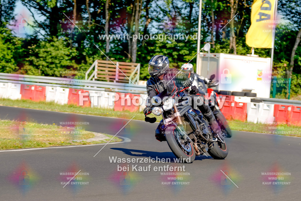 _MOT8852 | Hier findet Ihr Bilder von Touristenfahrten auf der Nürburgring Nordschleife oder von anderen Veranstaltungen die ich besucht habe. Viel Spass beim Durch Schauen 