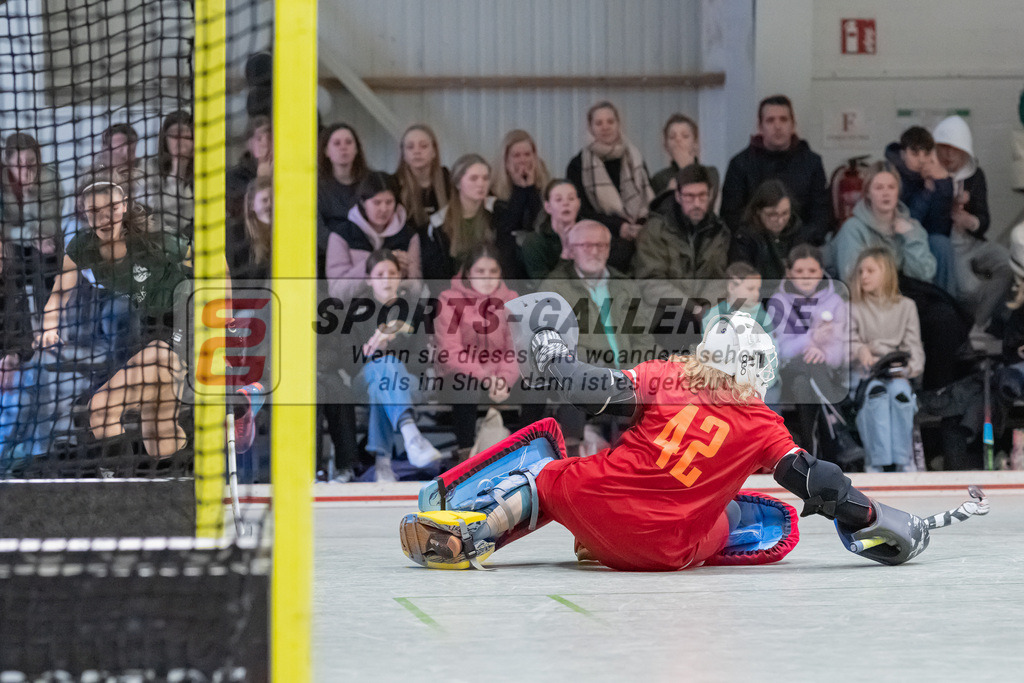 HK_20230225_104445 | Deutsche Meisterschaft WU16 Eintr. Braunschweig - 1. Hanauer THC am 25.2.2023 DSC 99, Düsseldorf ,