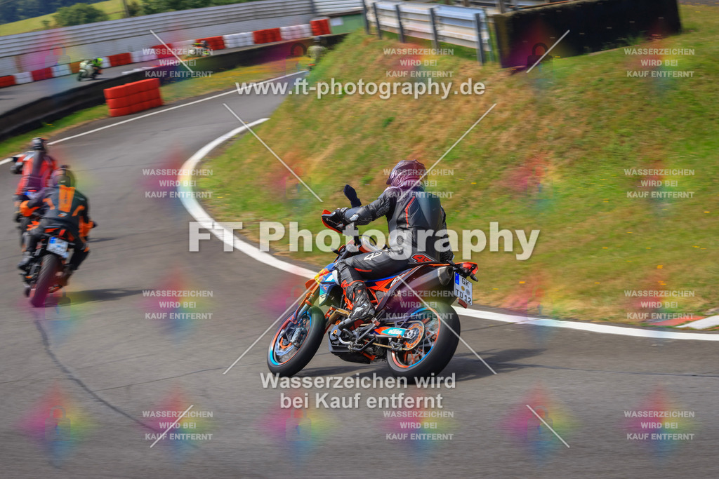 _DSK2500 | Hier findet Ihr Bilder von Touristenfahrten auf der Nürburgring Nordschleife oder von anderen Veranstaltungen die ich besucht habe. Viel Spass beim Durch Schauen 