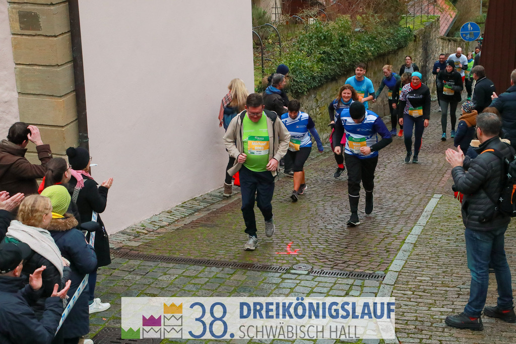 5km Roewisch Wohnbau Cup | 3 Koenigslauf 2024 5km Roewisch Wohnbau Cup - Realisiert mit Pictrs.com