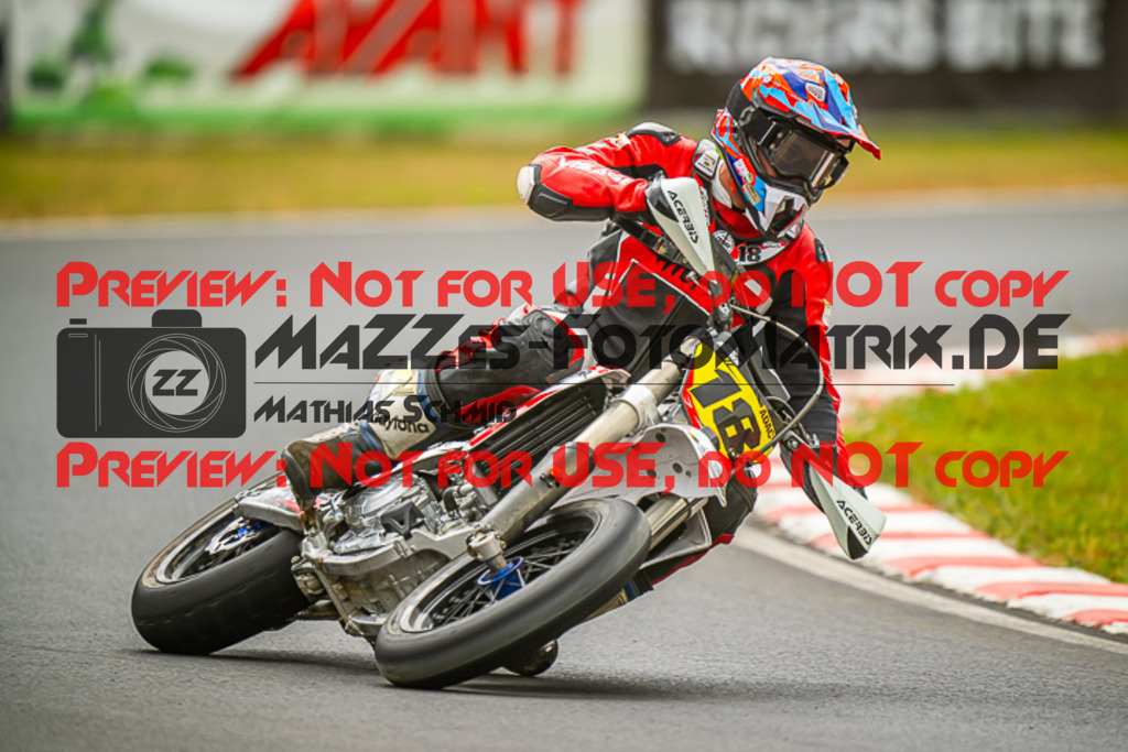 MaZZes_FotoMatrix_230702_0148 | S1