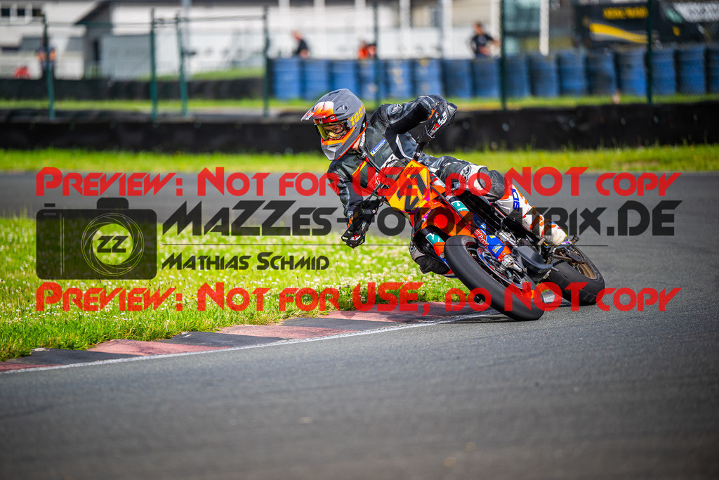 MaZZes_FotoMatrix_240621_6021986_9507 | ROT