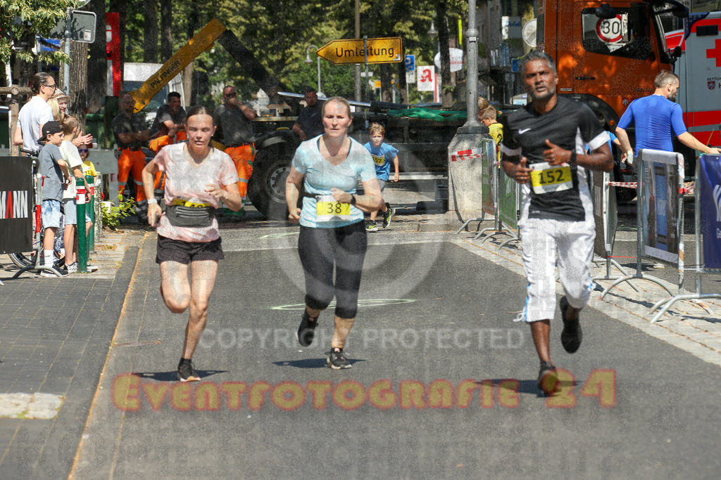 250621_1046_EX1_2490 | Sportfotografie im Rhein-Sieg Kreis, Köln, Bonn, NRW, Rheinland Pfalz, Hessen, etc. Unser Tätigkeitsfeld umfasst den Laufsport vom Volkslauf über den Marathon, Duathlon, Triathon bis zum Ultralauf wie Kölnpfad Ultra oder Schindertrail.