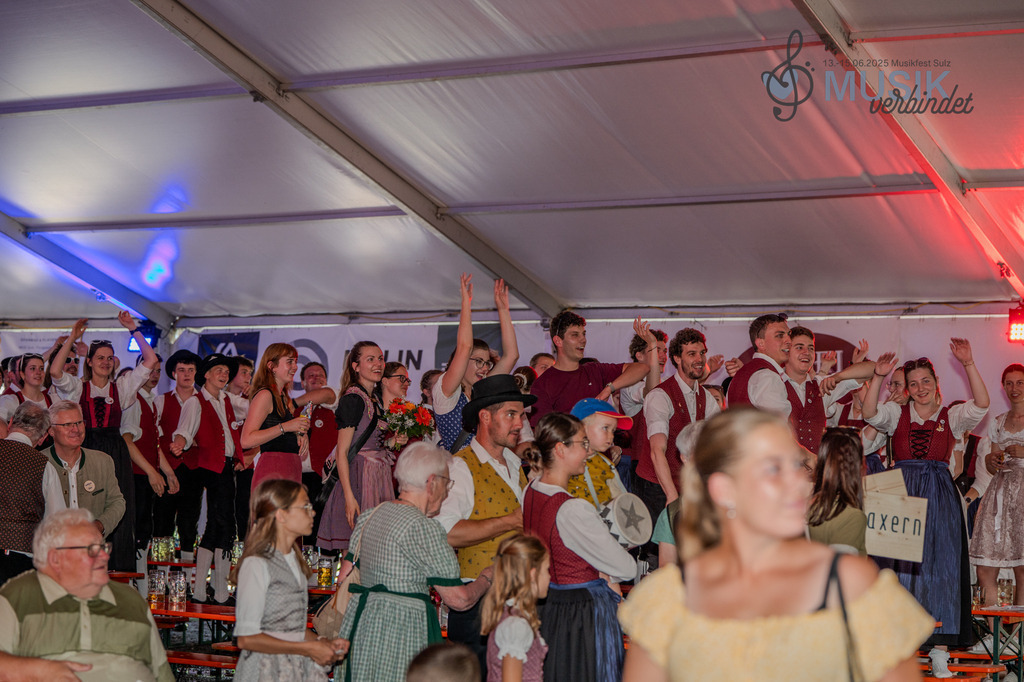 DSC_6368 | "Fussifoto.com – Ihr Ansprechpartner für hochwertige Fotografie! Entdecken Sie kreative Bilder und professionelle Dienstleistungen. Kontaktieren Sie uns für Ihre Projekte!"