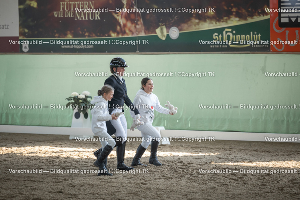 _D5A0220 | Emotionale Pferde- & People-Fotografie rund um Heidelberg, Leimen & Umgebung. Natürliche Fotos von Pferd, Mensch & Familie. Jetzt Termin sichern!