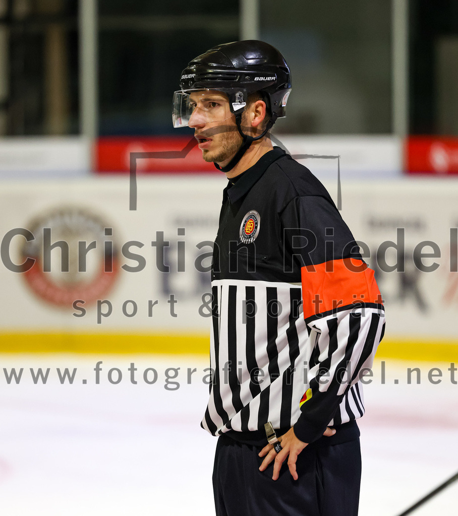 2022-09-23_148_TSV_Erding_gegen_EV_Fuessen | Erding, Deutschland, 23.09.2022:
Eishockey, Bayernliga 2022 / 2023, Testspiel, TSV Erding gegen EV Füssen, Endergebnis: 1:3

Foto: Christian Riedel / fotografie-riedel.net