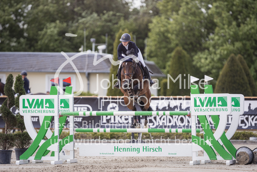 230520_MayDays_Youngster-M-330 | Deine schönsten Turniermomente als professionelle Fotos! Entdecke hochwertige Pferdesport-Fotografie im Online-Shop. Jetzt Fotos finden & bestellen!