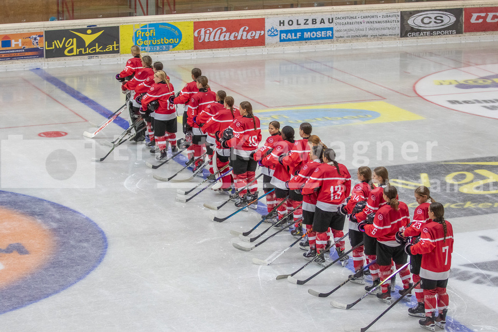 Dameneishockey | Dameneishockey, U18 Turnier am 31.08.2024 in Spittal (Eis-Sport-Arena - Sportzentrum Spittal), Austria, (Photo by Ernst Krawagner sport-fan.at) - Realisiert mit Pictrs.com