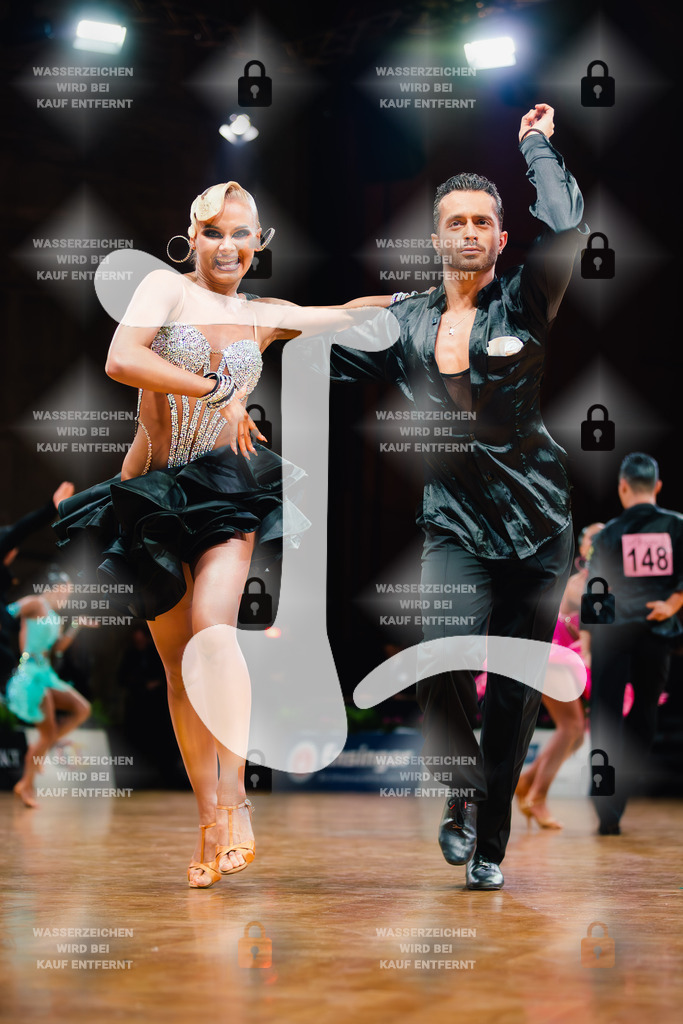GOC 2025 - WDSF GrandSlam Latin 13th (213) Vicenc Torremade _ Megija Dana Morite (Latvia)-2025-08-23-5117 | Webshop for digital downloads and prints of dance sport, event & show photographer Julian Link - Realisiert mit Pictrs.com