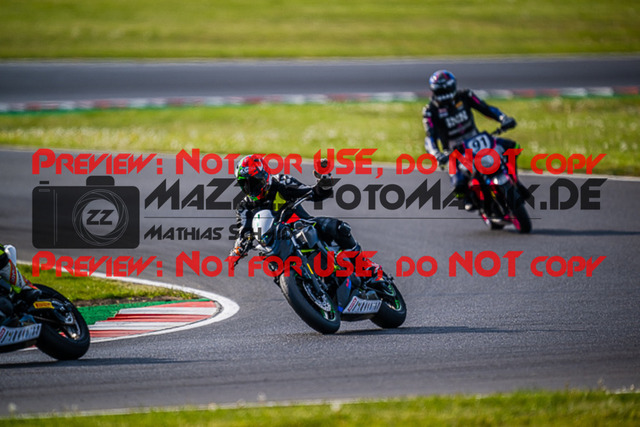 MaZZes_FotoMatrix_220508_98699 | Fotograf Mathias Schmid
Sportfotograf,
Eventfotograf,
Hochzeitsfotograf,
Portraitfotograf