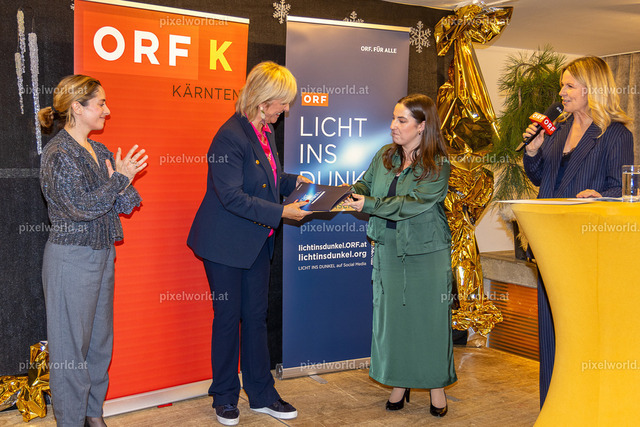 Licht ins Dunkel Gala - Urkundenverleihung | Bildershop von pixelworld.at - Realisiert mit Pictrs.com