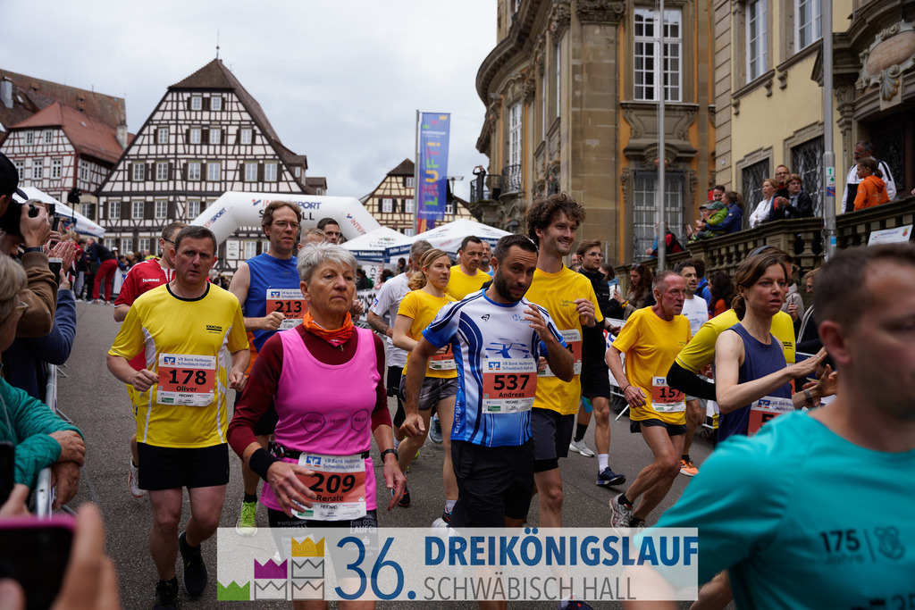 VR Bank Hauptlauf 10km | 3königslauf 2022 VR Bank Hauptlauf - Realisiert mit Pictrs.com