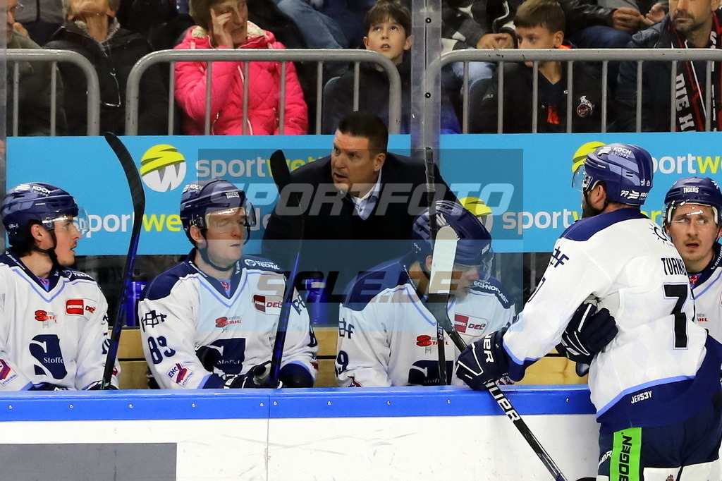 Tom Pokel - HC STR | Tom Pokel - HC STR - Realisiert mit Pictrs.com