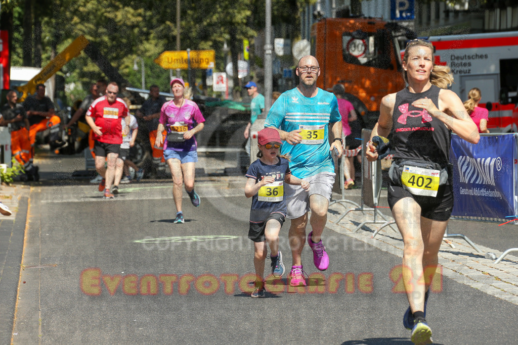 250621_1051_EX1_2869 | Sportfotografie im Rhein-Sieg Kreis, Köln, Bonn, NRW, Rheinland Pfalz, Hessen, etc. Unser Tätigkeitsfeld umfasst den Laufsport vom Volkslauf über den Marathon, Duathlon, Triathon bis zum Ultralauf wie Kölnpfad Ultra oder Schindertrail.