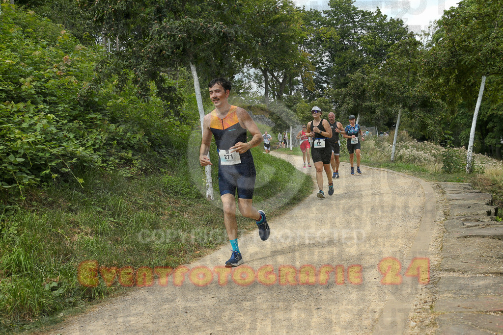 250824_1343_EX1_3398 | Sportfotografie im Rhein-Sieg Kreis, Köln, Bonn, NRW, Rheinland Pfalz, Hessen, etc. Unser Tätigkeitsfeld umfasst den Laufsport vom Volkslauf über den Marathon, Duathlon, Triathon bis zum Ultralauf wie Kölnpfad Ultra oder Schindertrail.