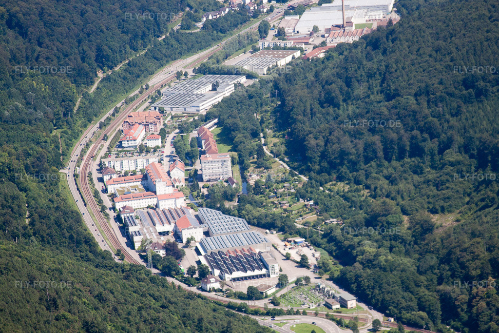 Luftbild: Spinnerei in Ettlingen im Bundesland Baden-Württemberg in Deutschland. Foto: IMG_42047.jpg vom 27.06.2011 durch Werner Riehm/FLY-FOTO.de