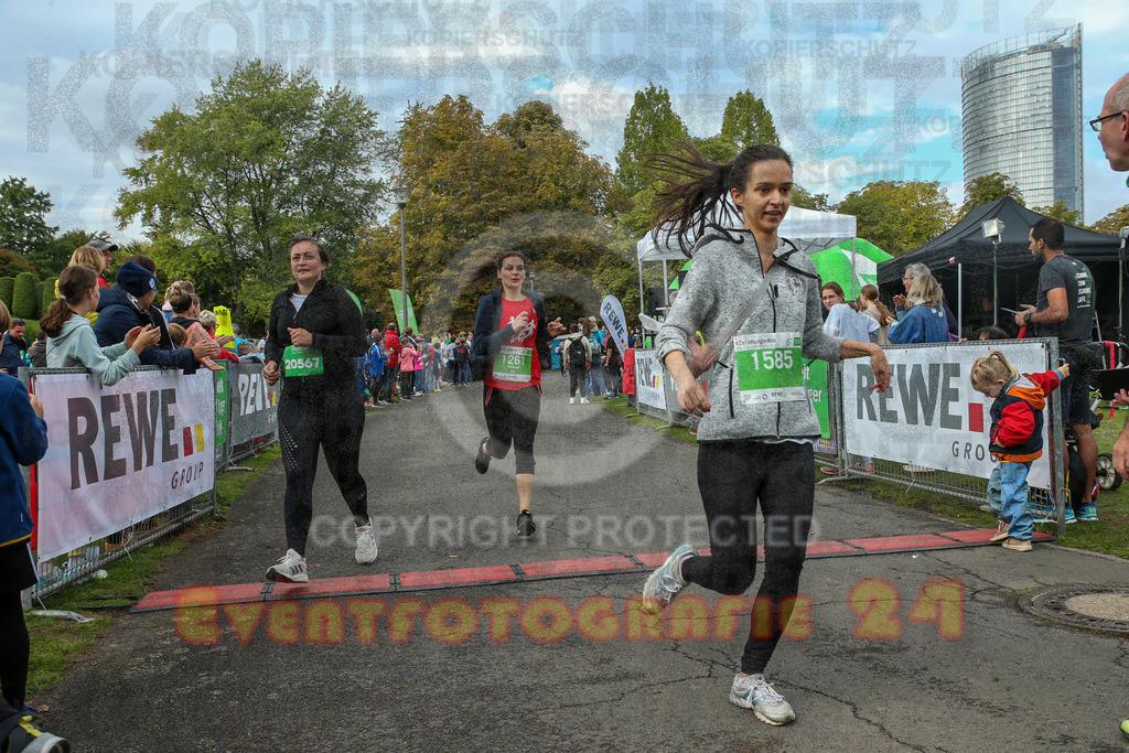 220925_1148_EX1_8806 | Sportfotografie im Rhein-Sieg Kreis, Köln, Bonn, NRW, Rheinland Pfalz, Hessen, etc. Unser Tätigkeitsfeld umfasst den Laufsport vom Volkslauf über den Marathon, Duathlon, Triathon bis zum Ultralauf wie Kölnpfad Ultra oder Schindertrail.