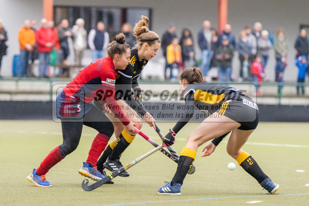 HK_20230401_106585 | 1. Bundesliga Damen Düsseldorfer HC - Harvestehuder THC  am 1.4.2023 DHC Düsseldorf, Düsseldorf , Pia Lhotak ( Düsseldorfer HC #5 )