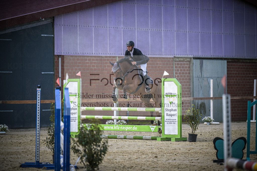 DOS_7624 | Entdecke hochwertige Reitturnierfotos von Foto Oger. Professionell, emotional und authentisch – jetzt Lieblingsmomente im Shop bestellen.Deutschlandweite Turnierfotografie. - Realisiert mit Pictrs.com