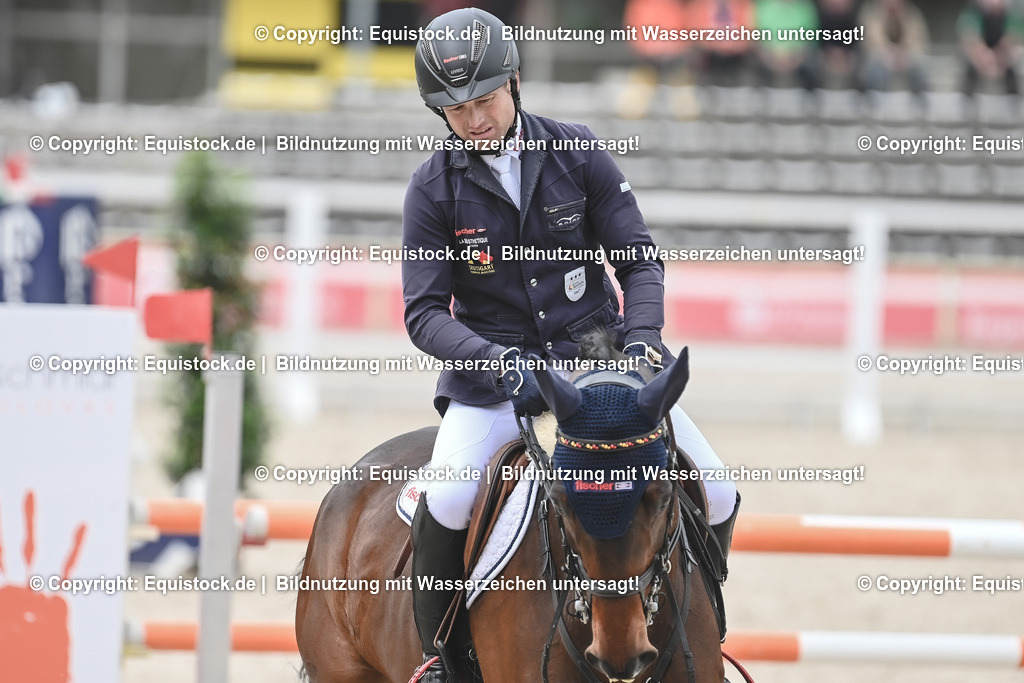 20230514_CCI4_Springen_0395 | equistock
