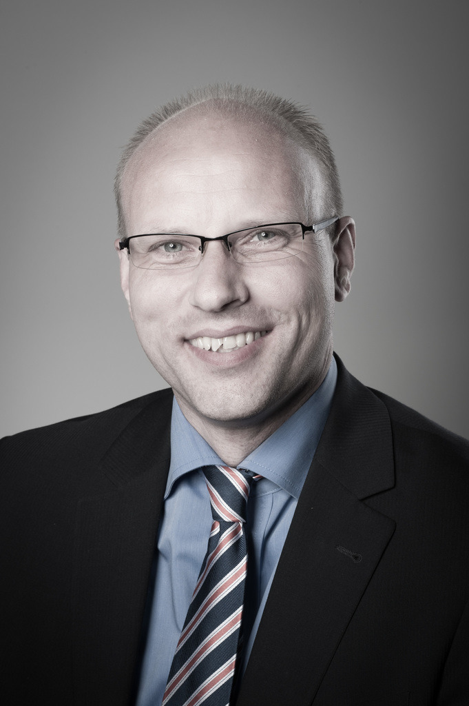 120615ServieGipfel2264_ | Fotograf Köln - Realisiert mit Pictrs.com