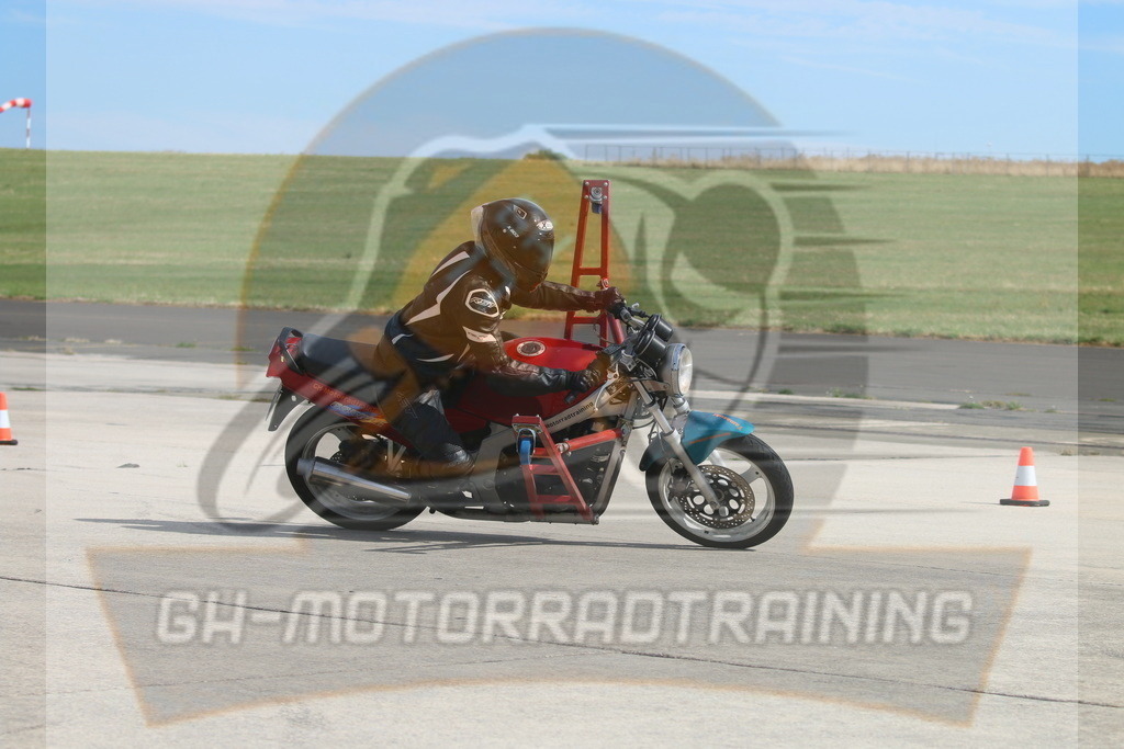 IMG_3797 | gh-motorradtraining-foto.de - Realisiert mit Pictrs.com