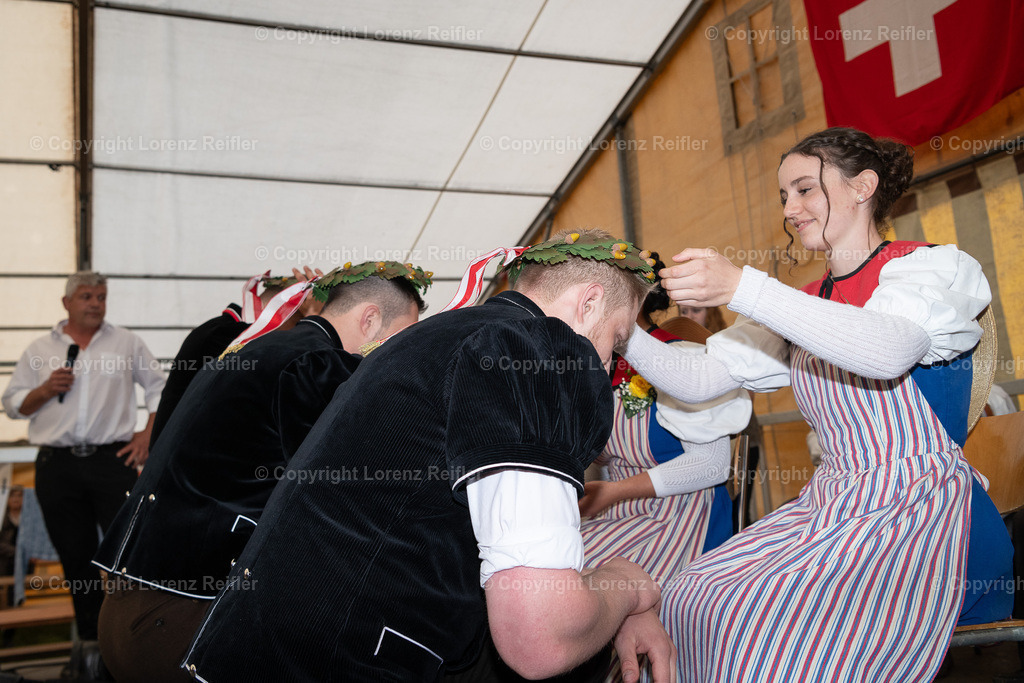 Schwingen -  Schwarzseeschwinget 2024 | Schwarzsee, 23.6.24, Schwingen - Schwarzseeschwinget.