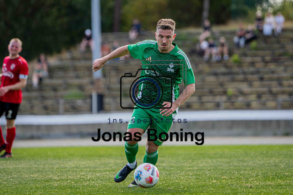 Fußball I Herren I Saison 2026-2027 I Bezirksliga Weser-Ems 4  I 1. Spieltag I SFN Vechta - SV Molbergen I 16534 | jns.sportfotos - Realisiert mit Pictrs.com
