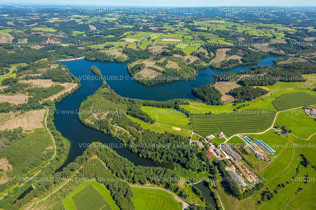 Ennepetal230801549 | Luftbild, Ennepetalsperre mit Staumauer, Wiesen und Felder, Altenbreckerfeld, Breckerfeld, Ruhrgebiet, Nordrhein-Westfalen, Deutschland