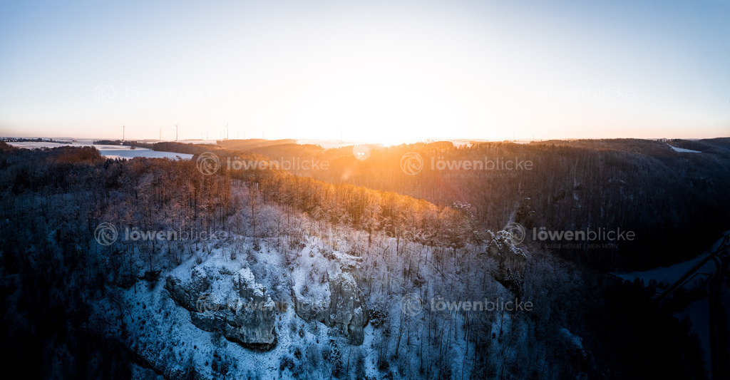 Schwäbischer Bonsai im Winterkleid | löwenblicke | shop