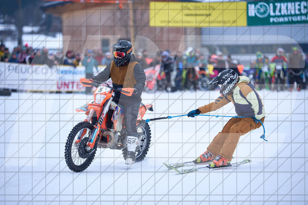 11. Holzknecht Skijöring | Skijöring am 24.01.2026: 11. Holzknecht Skijöring in Gosau am Dachstein, Oberösterreich, ÖsterreichFoto: © 2026 Martin Bihounek | mb-creative.eu