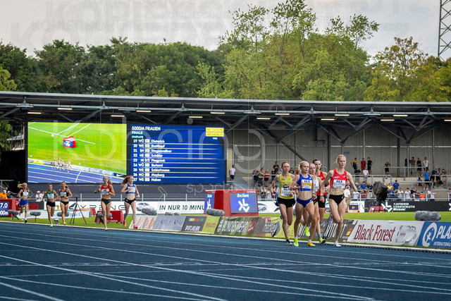 Deutsche Leichtathletik-Meisterschaften; Bochum-Wattenscheid, 25.07.2026 | 5000m der Frauen mit Vanessa Mikitenko (Silvesterlauf Trier) und Pia Schlattmann (LG Brillux Münster); Deutsche Leichtathletik-Meisterschaften am 25.07.2026 im Lorheide-Stadion, Bochum-Wattenscheid (Nordrhein-Westfalen).