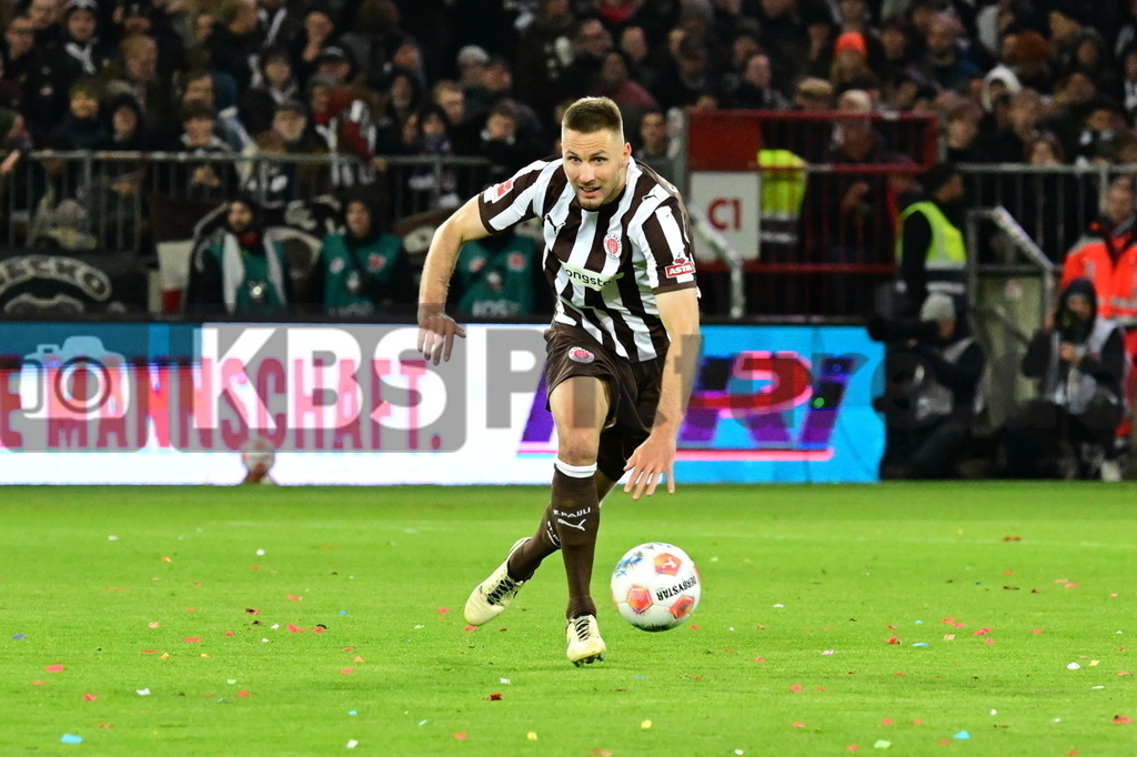 KBS Picture_FCStPauli-Hoffenheim_034 | Mets Karol (St.Pauli) ,Sportplatz :  Millerntor Stadion, - Realisiert mit Pictrs.com