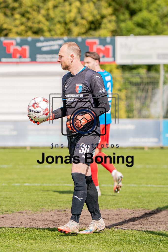 Fußball I Herren I Saison 2025-2026 I Regionalliga Nord I 34. Spieltag I SSV Jeddeloh II - SV Drochtersen-Assel I 04103 | jns.sportfotos - Realisiert mit Pictrs.com