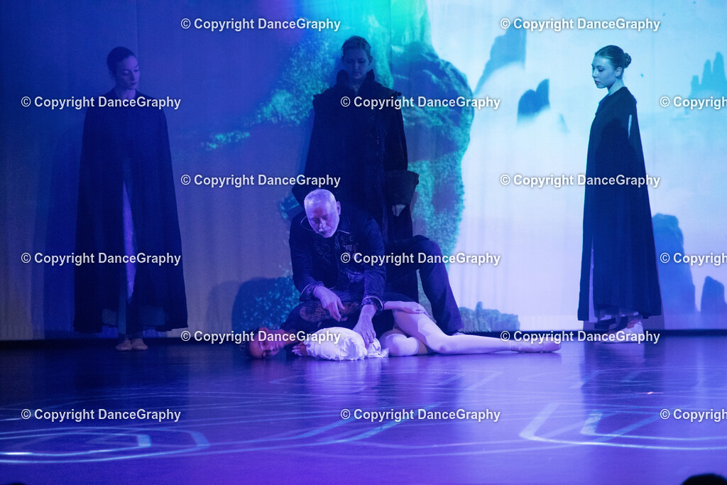 GPHY1484 | DanceGraphy - Realisiert mit Pictrs.com