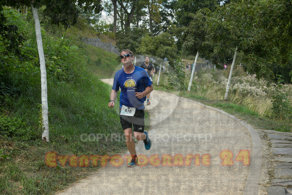 250824_1432_EX1_6556 | Sportfotografie im Rhein-Sieg Kreis, Köln, Bonn, NRW, Rheinland Pfalz, Hessen, etc. Unser Tätigkeitsfeld umfasst den Laufsport vom Volkslauf über den Marathon, Duathlon, Triathon bis zum Ultralauf wie Kölnpfad Ultra oder Schindertrail.