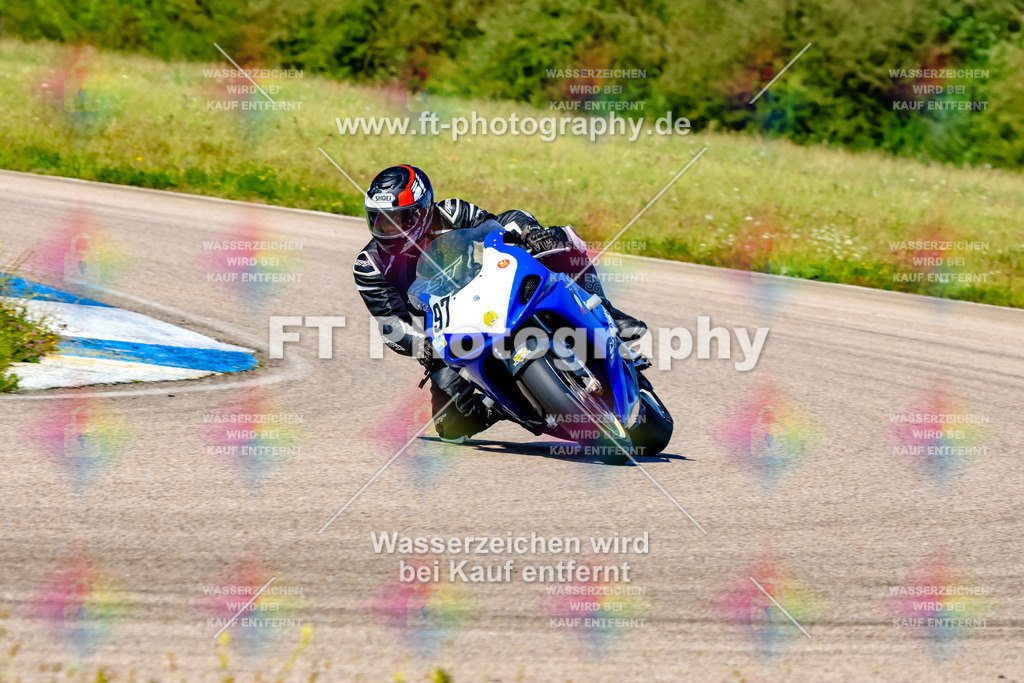 097-3472 | Hier findet Ihr Bilder von Touristenfahrten auf der Nürburgring Nordschleife oder von anderen Veranstaltungen die ich besucht habe. Viel Spass beim Durch Schauen 