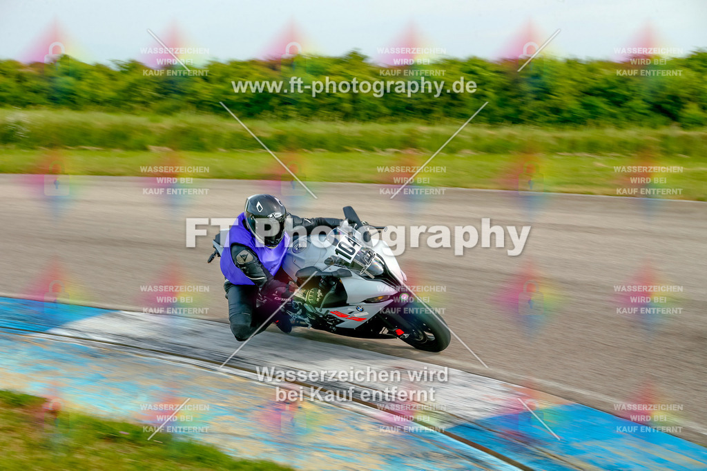 _MOT0958 | Hier findet Ihr Bilder von Touristenfahrten auf der Nürburgring Nordschleife oder von anderen Veranstaltungen die ich besucht habe. Viel Spass beim Durch Schauen 