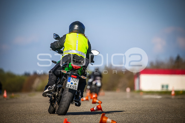 0005-260418_NOE-006_5 | Deine Full-Service-Agentur für ✔️Videoproduktionen und ✔️Motorsportfotografie Jetzt Angebot anfragen!