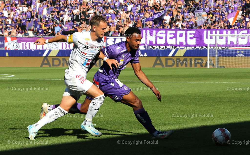 A_LUI_11082024_22 | SPORT,FUSSBALL,ADMIRAL BUNDESLIGA AUSTRIA WIEN-RZ PELLETS WAC  11.08.2024 IM BILD: MARVIN MARTENS (AUSTRIA WIEN) UND ANGELO GATTERMAYER (WAC) ) FOTO:FOTOLUI/MW