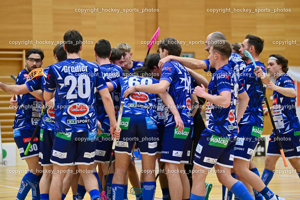 VSV Unihockey vs. KAC Floorball | Jubel VSV Unihockey, #72 Niklas Fechtig VSV Unihockey, #60 Thomas Unterweger VSV Unihockey, #46 Elias Kronig VSV Unihockey, VSV Unihockey vs. KAC Floorball, VSV Unihockey vs. KAC Floorball am 28.03.2026 in Villach (Ballspielhalle St. Martin), Austria, (Photo by Bernd Stefan)